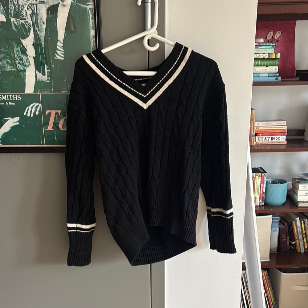 GAP Black V-Neck Sweater with White Trim